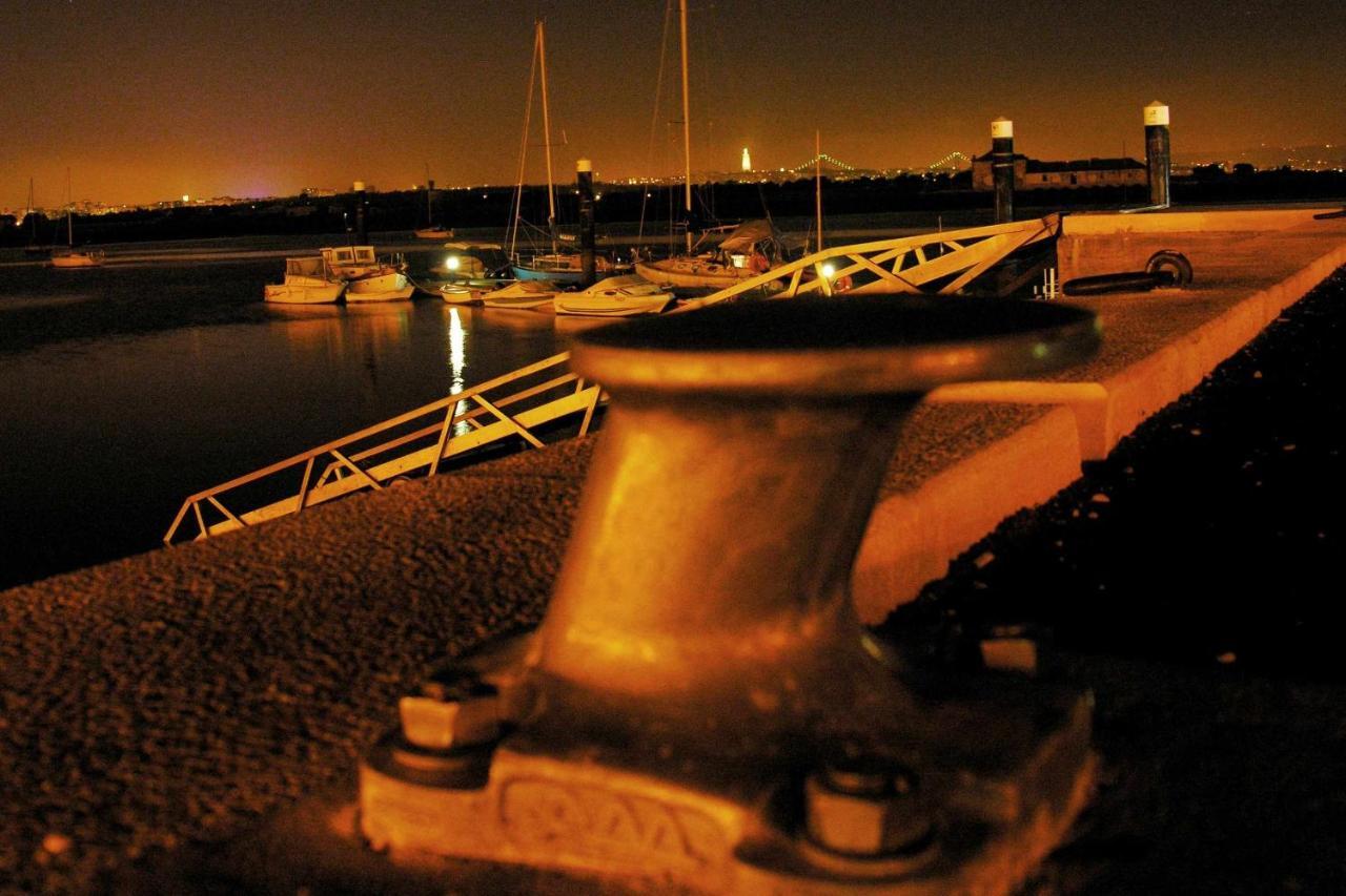 THE BOAT Apartamento Temático Seixal  Exterior foto